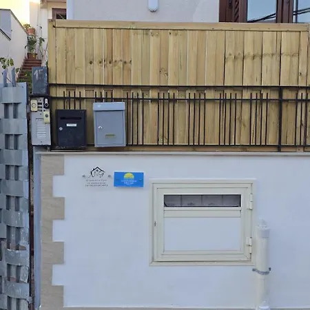 La Casetta Di Nin E Gian Mondello Ferienhaus