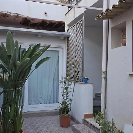 La Casetta Di Nin E Gian Mondello *