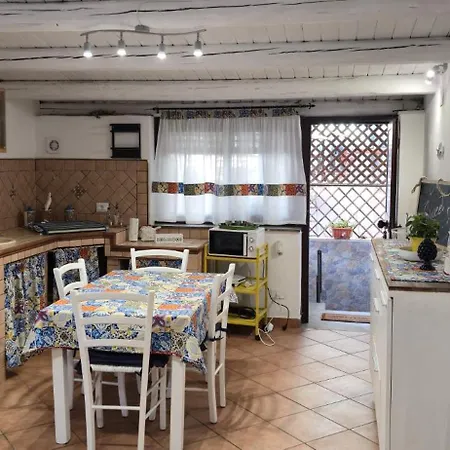 Vakantiehuis La Casetta Di Nin E Gian Mondello *